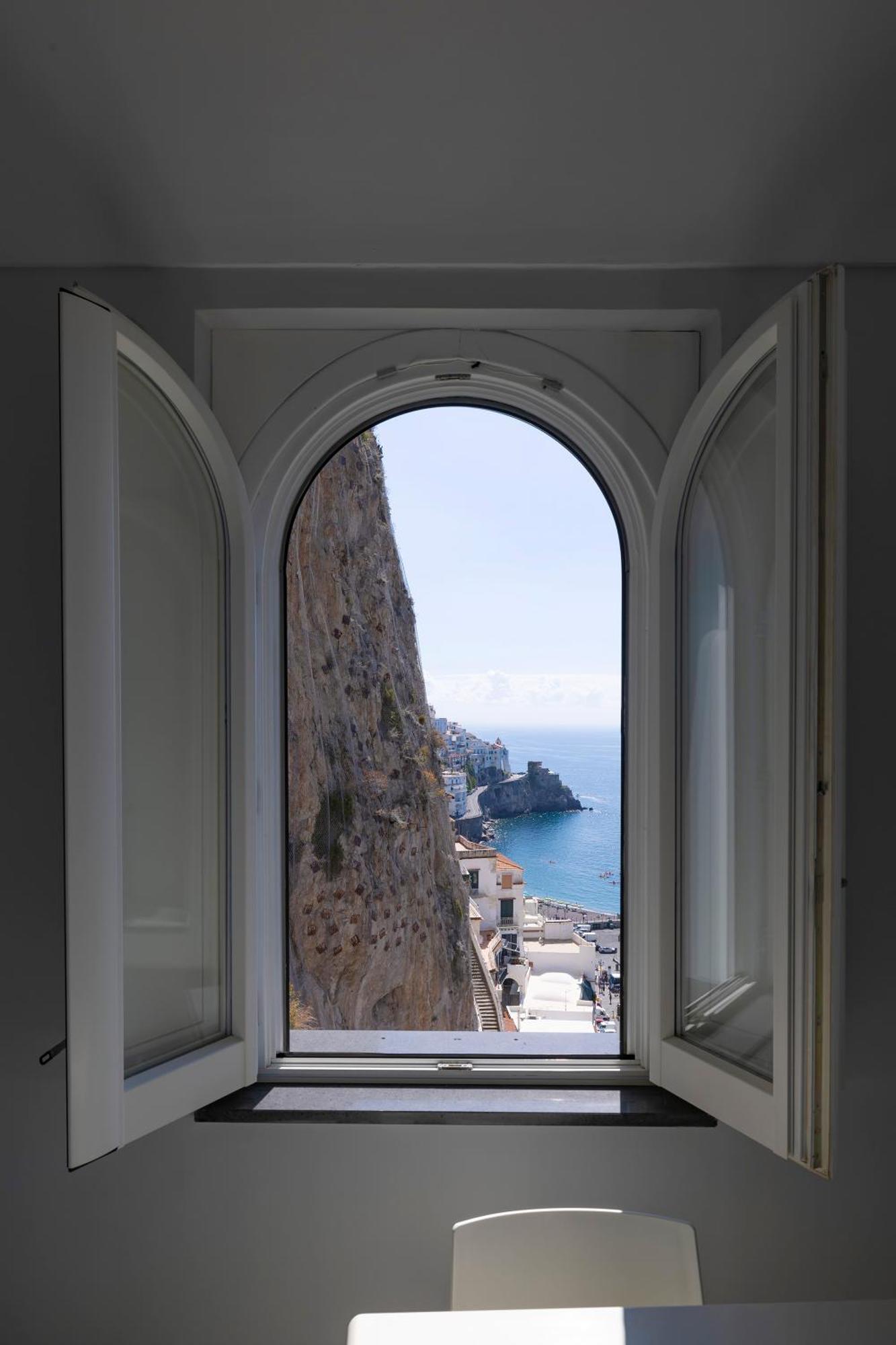 Apartments Amalfi Design Sea View Accessible By 250 Steps Zewnętrze zdjęcie