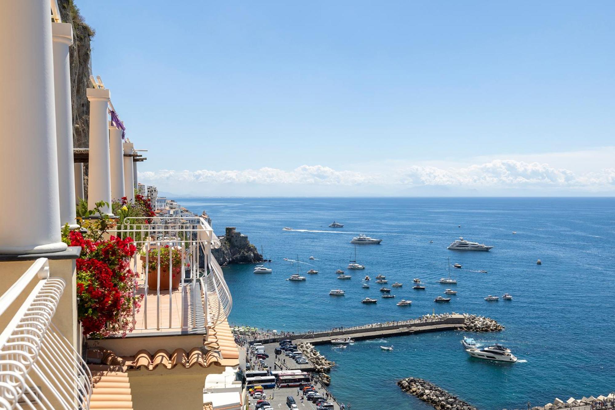 Apartments Amalfi Design Sea View Accessible By 250 Steps Zewnętrze zdjęcie