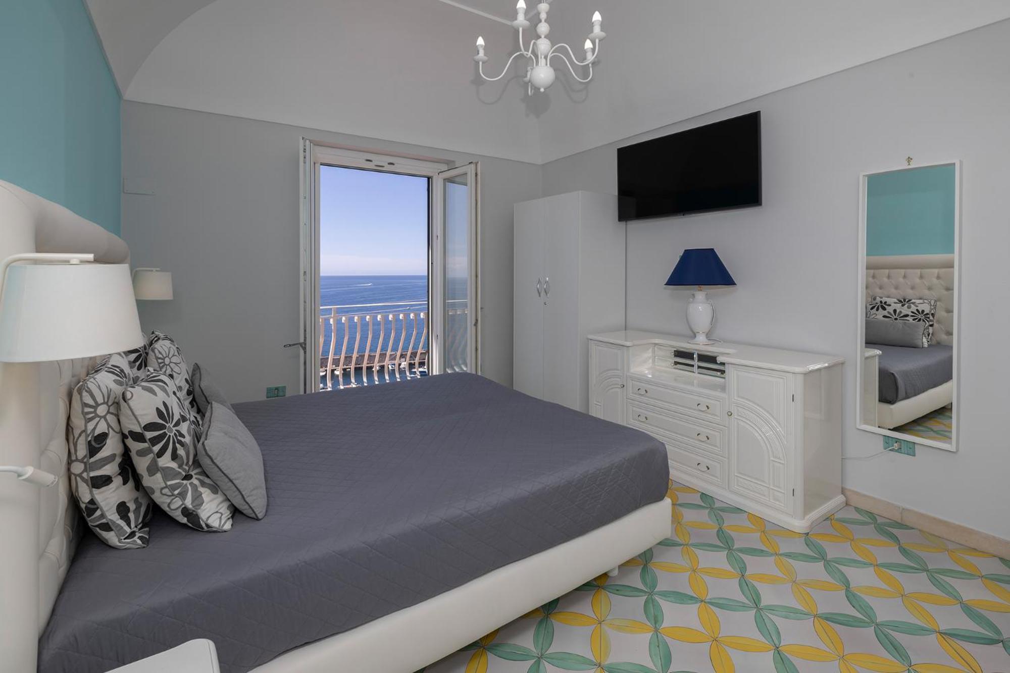 Apartments Amalfi Design Sea View Accessible By 250 Steps Zewnętrze zdjęcie